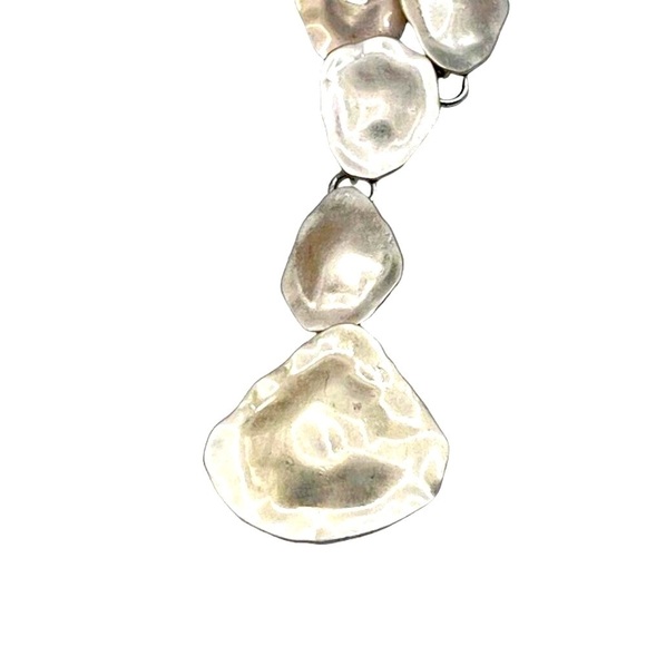 Silver Tone Necklace & Bracelet Set With Shell Charm - Picture 5 of 7